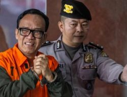 Wamenaker Noel Ditanya Wartawan Soal Pernyataannya Koruptor Harus Dihukum Mati, Malah Nangis