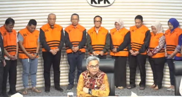 KPK: Tersangka Irvian Bobby Mahendro Terima Rp 69 Miliar, Noel Ebenezer Rp 3 Miliar