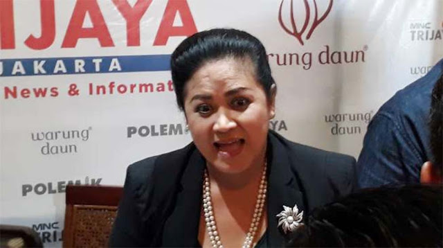 Jejak Kekaguman yang Sirna: Alasan Connie Rahakundini Pernah Cinta Mati Pada Jokowi