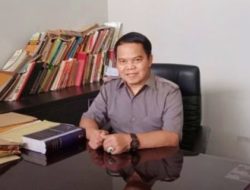 Gugatan Pencemaran Nama Baik Jokowi Harus Tunggu Putusan Ijazah Palsu
