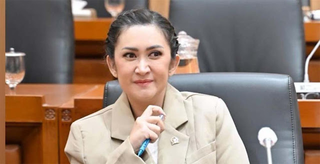 Pasar Atas Payakumbuh Terbakar, Pedagang Panik Selamatkan Barang-Barang