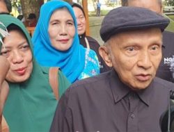 Amien Rais Sebut Prabowo Masih Terbayang-bayang Pemerintahan Jokowi