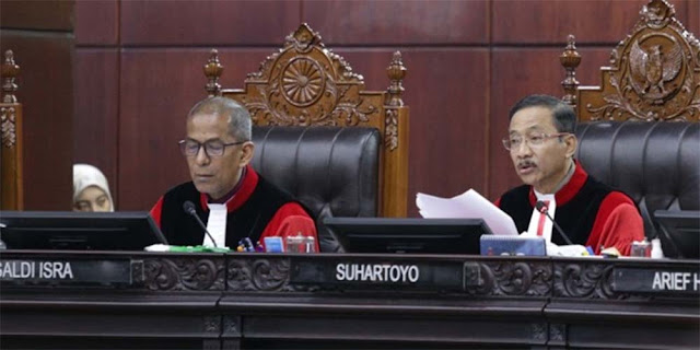 MK Resmi Larang Wamen Rangkap Jabatan