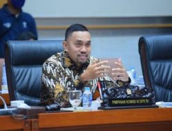 Jreng! Sahroni Dicopot dari Pimpinan Komisi III Usai Nyebut Pendemo DPR Orang Tolol Sedunia