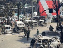 Gedung DPRD Kota Makassar Terbakar: 4 Tewas, 87 Mobil Tinggal Bangkai