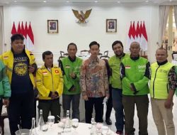 Ojol Bertemu Gibran Dikuliti: Baju dan Sepatu Kinclong, Muka Glowing