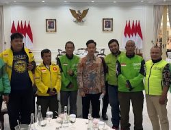 Netizen Rujak Pertemuan Gibran dan Perwakilan Ojol: Drama Apalagi Nih Bocah