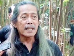 Musisi Religi Legendaris Kang Acil Bimbo Tutup Usia
