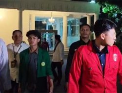 Perwakilan Mahasiswa Mulai Berdatangan ke Istana Malam Ini