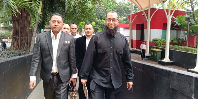 Pendakwah Khalid Basalamah Akhirnya Penuhi Panggilan Penyidik