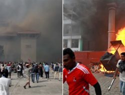 Demonstran Bakar Gedung Parlemen Nepal dan Rumah PM