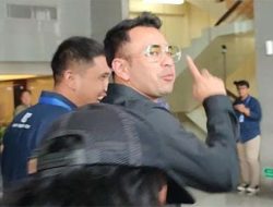 Bergelar Doktor Abal-abal, Raffi Ahmad Tak Layak Menpora