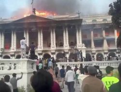 Bakar Rumah Pejabat hingga Gedung Pemerintah, Demontrasi Nepal Disebut Terinspirasi dari Indonesia