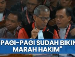 Hakim MK Emosi: KPU Anda Ini Menipu-Nipu Saja Kerjanya!