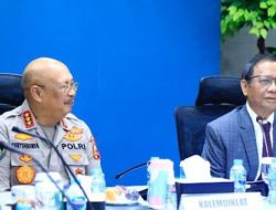 Mahfud MD: Kinerja Polri Sudah Baik, Masyarakat Merasa Aman dan Nyaman di Seluruh Pelosok Negeri