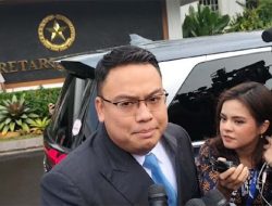 Istana Tanggapi Rangkap Tiga Jabatan Angga Raka Prabowo