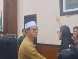 Nyawa Ayahku Hanya Dihargai 1,5 Tahun Keluarga Korban Gebrak Meja di Sidang Tabrak Lari