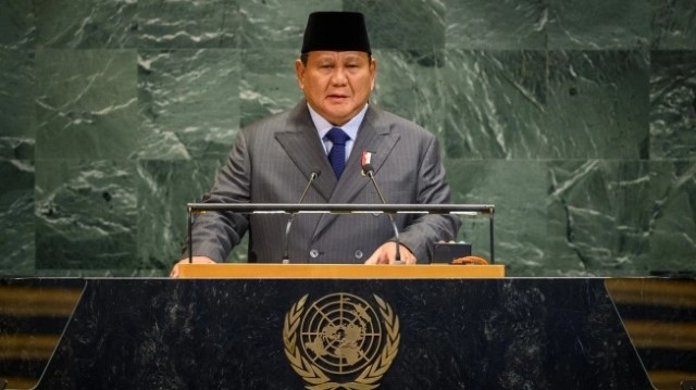 Sastrawan Kritik Prabowo di PBB: Bicara Perdamaian Dunia Tapi Polisi Suka Tangkapi Orang Tak Bersalah!