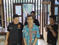 Tampang Suami yang Tega Habisi Nyawa Istrinya di Kebon Jeruk, Tidak Menunduk dan Diam Membisu