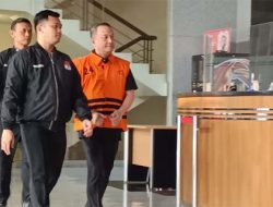 Penyuap Hasbi Hasan Resmi Berompi Oranye dengan Tangan Terborgol