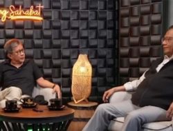Ternyata Rocky Gerung Pernah Usul Mahfud MD Jadi Presiden dan Siap Jadi Tim Pemenangan