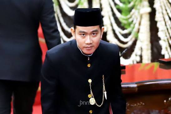 Refly Harun: Jadi Wali Kota Saja Gibran Tak Layak!