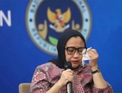 Air Mata Wakil Kepala BGN Minta Maaf atas Kasus MBG