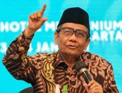 Mahfud MD Bongkar Fakta Mengejutkan: UUD 1945 Ternyata Kalahkan Aturan Internasional Soal Hak Sipil Politik!