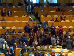 Momen Delegasi Sidang Umum PBB Walkout Sambil Teriak Wuu saat Netanyahu Pidato