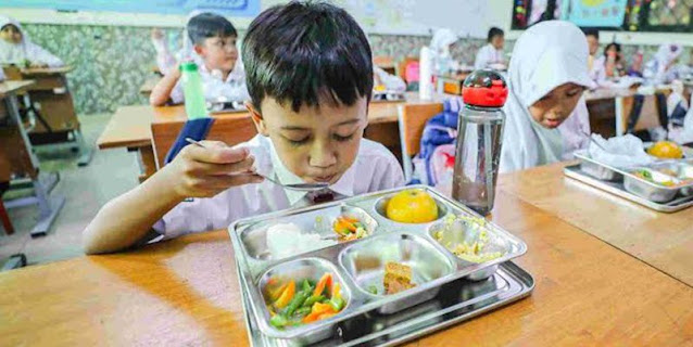 Kendala MBG Mirip Seperti Program BLT dan Gas Melon di Awal Pelaksanaan
