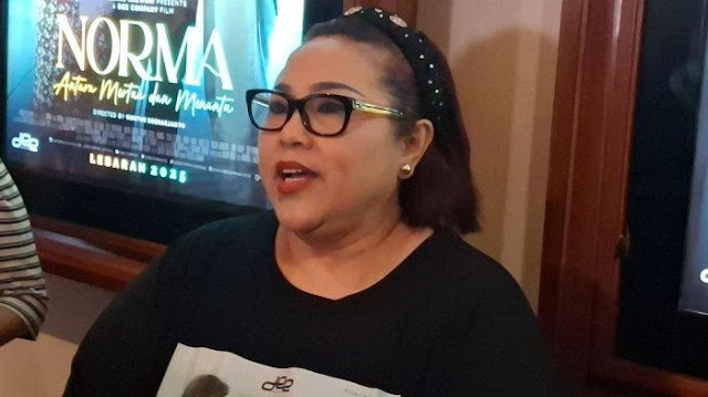 Segera Pindah dari Kos, Nunung Dapat Hadiah Rumah Mewah dari Seseorang, Tegaskan Bukan Raffi Ahmad