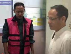 Kejagung Bantarkan Penahanan Nadiem, Katanya Sakit di Bagian Itunya