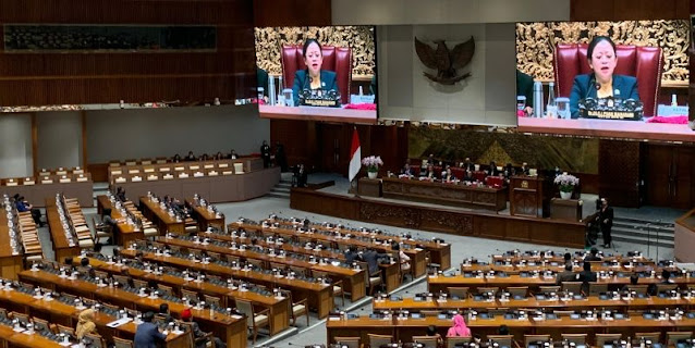 Ketika Pendidikan Tak jadi Syarat Kepemimpinan