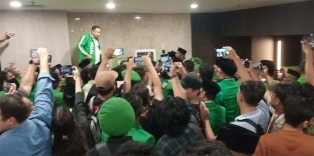 Gerakan Pemuda Kabah: SK Kemenkum Kubu Mardiono Cacat Hukum