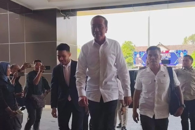 Jokowi Ungkap Alasan Tak Hadiri HUT Ke-80 TNI: Proses Pemulihan Tidak Dianjurkan Terkena Panas