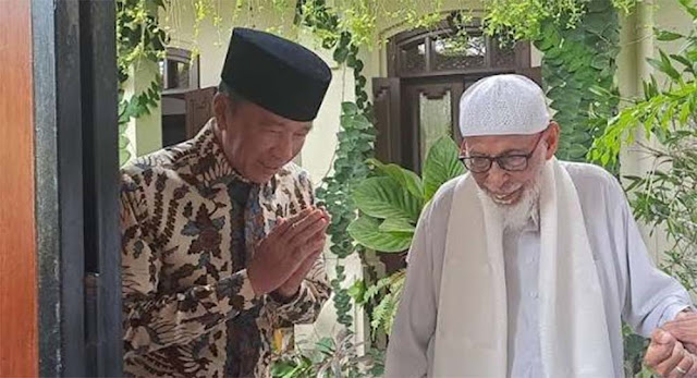 Diungkap Abu Bakar Ba’asyir, Jokowi Tidak Takut Miskin dan Siap Kembalikan Uang ke Negara Jika Terbukti Pernah Korupsi