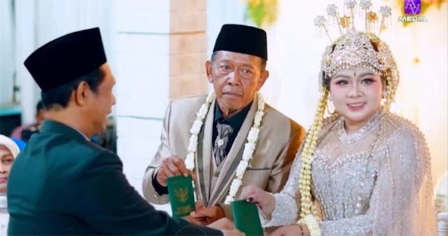 Sheila Arika Nikahi Kakek 74 Tahun? Mahar Rp 3 Miliar Ternyata Cek Kosong!