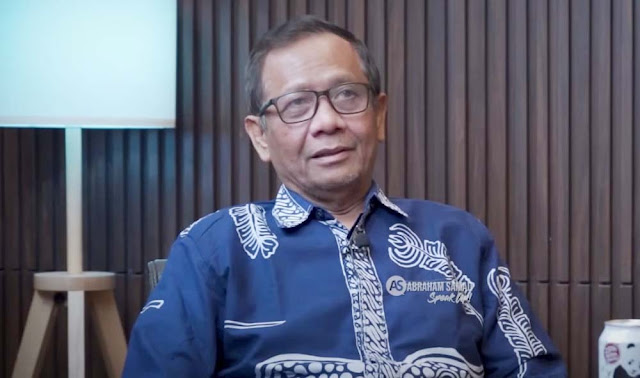RI Gagal Bayar Utang Kereta Cepat, Mahfud Khawatir China Klaim Natuna Utara?
