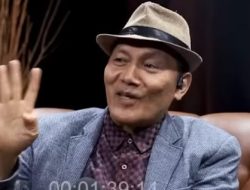 Saut Situmorang Beberkan Alasan Potensi Ijazah Jokowi Palsu Sangat Besar