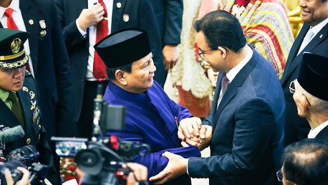Anies Ucapkan Selamat Ulang Tahun ke Prabowo, Netizen Salfok dengan Sentilan Berkelasnya!