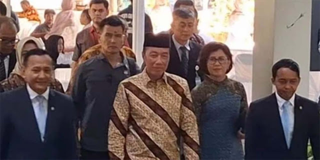 Jokowi Buka Suara di Dies Natalis UGM, Publik: Kami Tidak Tertipu!
