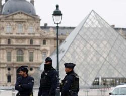 Misteri Perampokan Louvre: Mengapa Museum Terkenal Paris Ini Harus Ditutup?