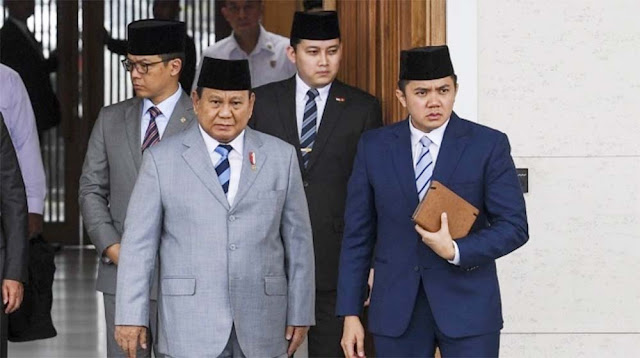 Refly Harun Sindir Prabowo: Suka-suka Penguasa, Apa Saja Bisa Dihalalkan?