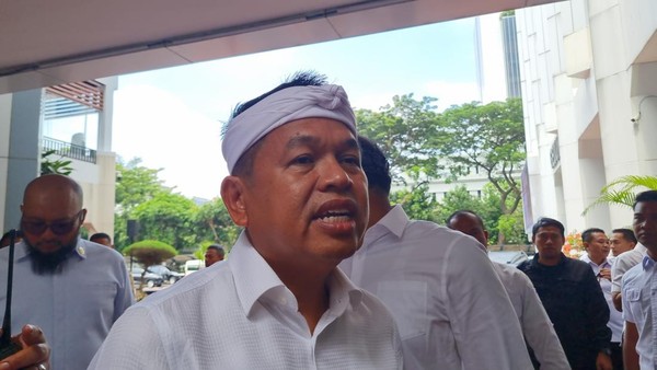 Demul Klaim Dana Rp 4,17 T Mengendap di BI: Saya Pecat Pejabat Jika Terbukti Benar!
