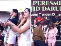 Dangdutan dan Biduan Seksi di Acara Peresmian Masjid Temanggung Bikin Heboh!