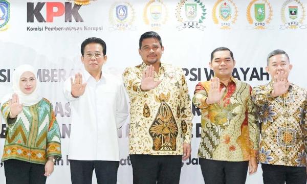 KPK Diduga Ciut ke Bobby Nasution, Terikat Janji Politik dengan Jokowi?