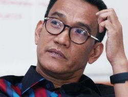 Refly Harun Sinyalir Prabowo Sulit Lepas dari Cengkeraman Pengaruh Jokowi