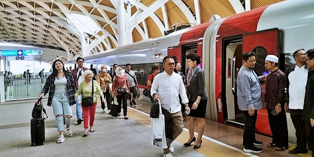 Jokowi Pilih Setyo Budiyanto Cs, KPK Dituding Tak Berani Sentuh Proyek Whoosh