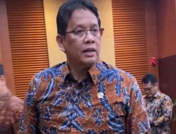 Menkeu Sri Mulyani Gempur Importir Thrifting Ilegal: Saya Akan Tangkap yang Bandel Duluan!