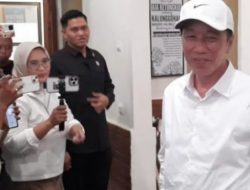 Jokowi Dituding Lari dari Tanggung Jawab Kasus Whoosh: Fakta & Analisis Terkini